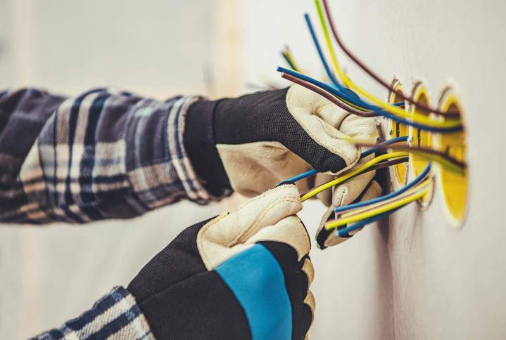 Installateur électrique résidentiel Val-des-Monts