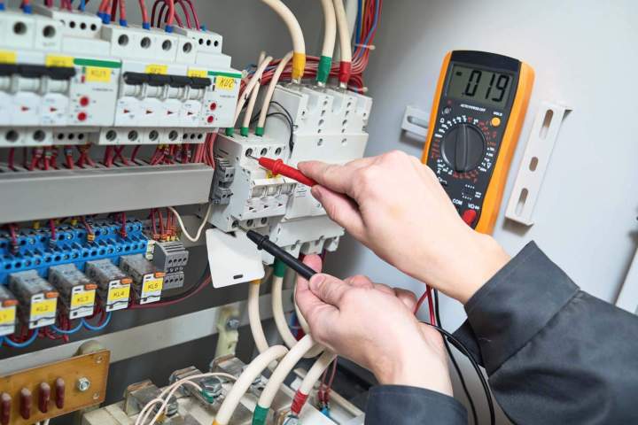 Électricité commerciale Val-des-Monts